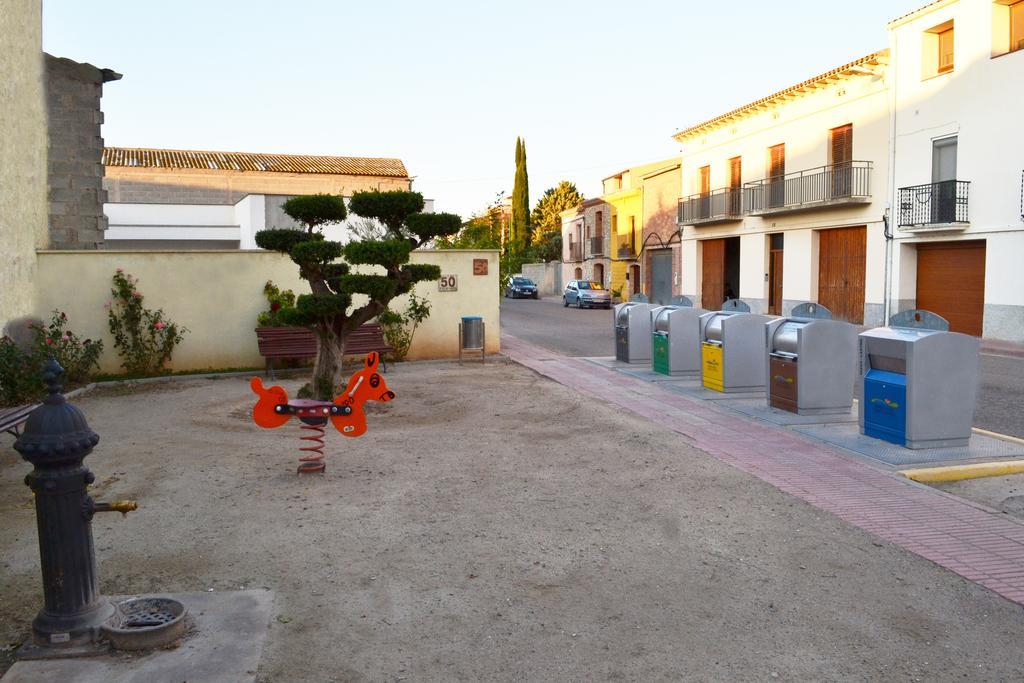 La Llacuna Vila-Sana Buitenkant foto
