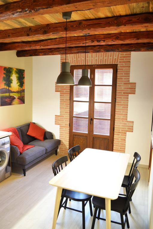 La Llacuna Vila-Sana Buitenkant foto